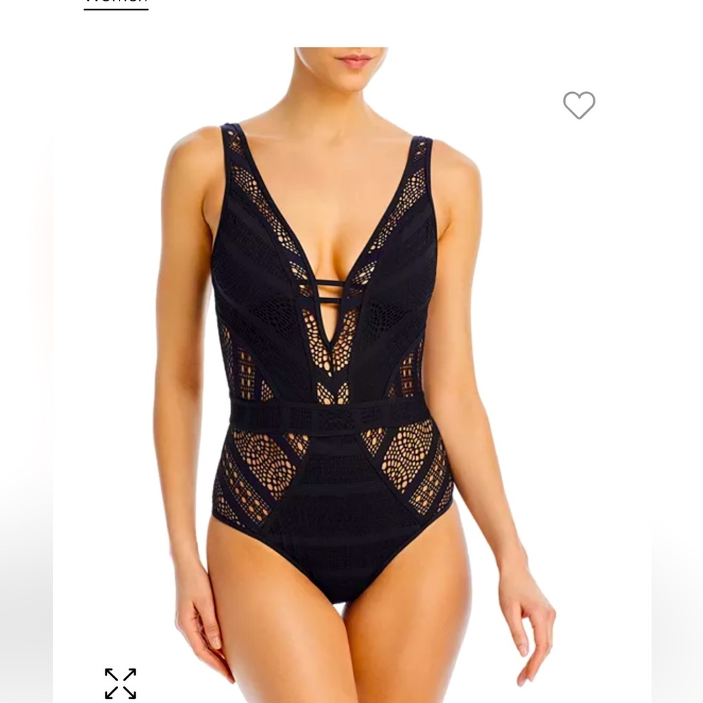 BECCA Black Crotchet ‘Show & Tell’ Plunge One-Piece Swimsuit - NWT - Small